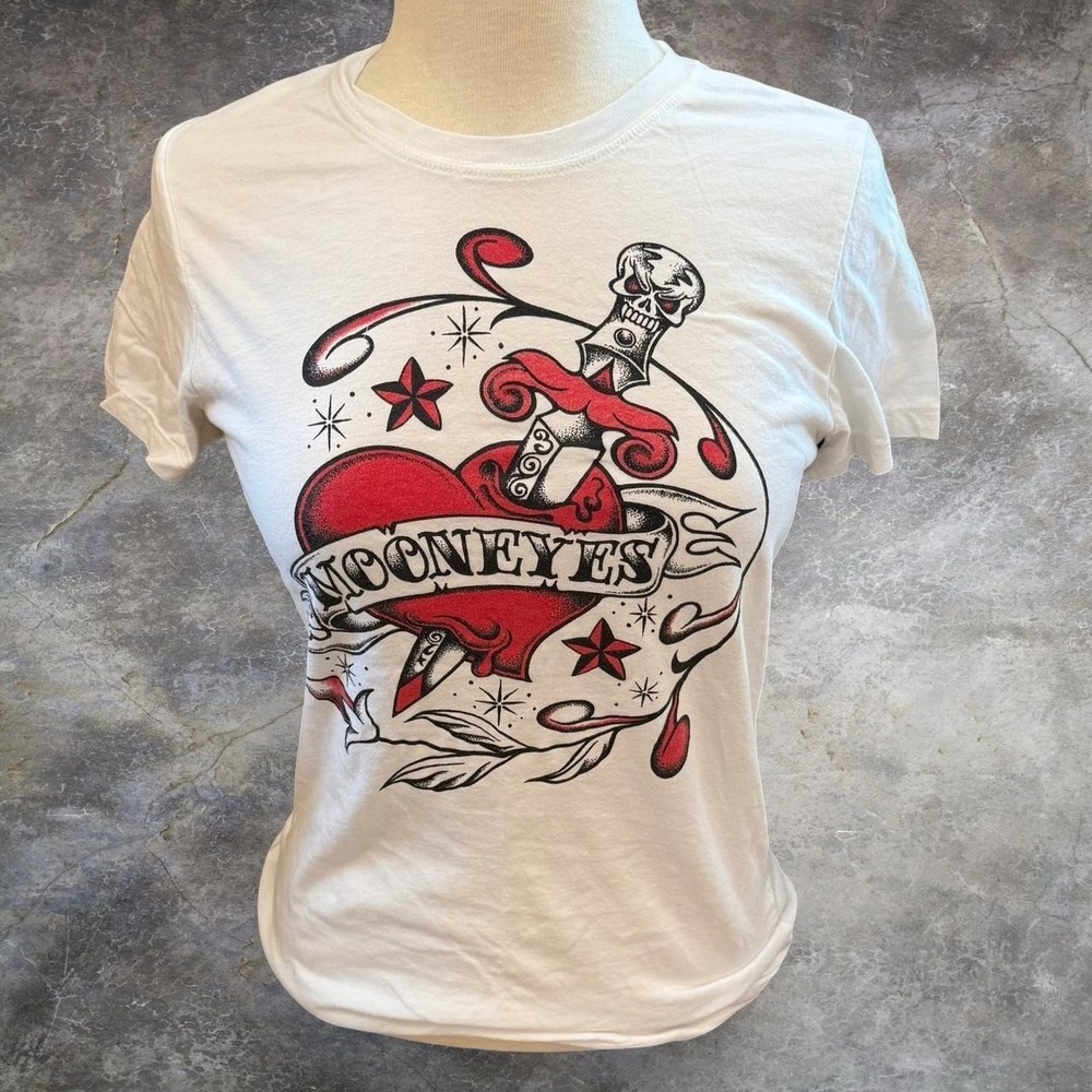 Vintage Mooneyes White Graphic Heart Baby Tee Women's Size Large Goth Love Y2K